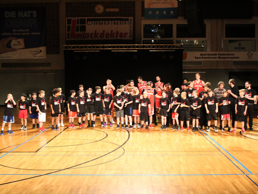 Universitaet Paderborn Hochschulorchester  friends meet Uni Baskets Ricarda Michels 65